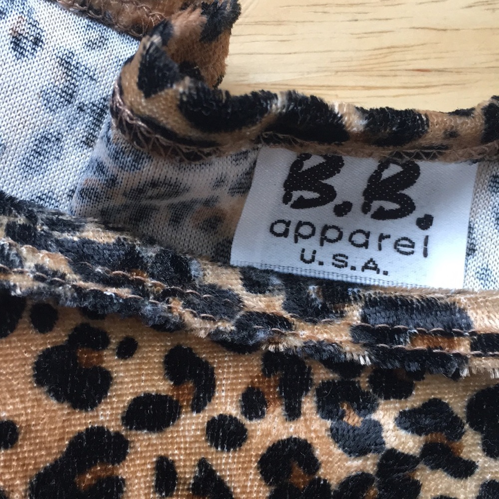 Leopard Top - Picture 4 of 4